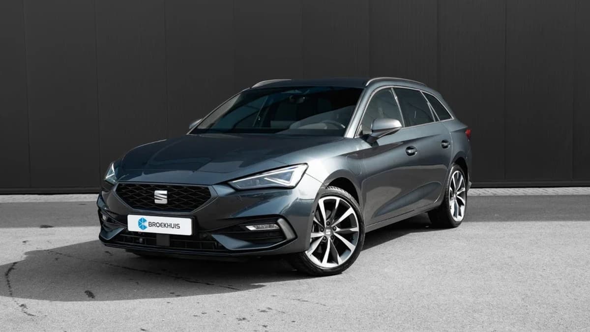 SEAT Leon Sportstourer — foto 1