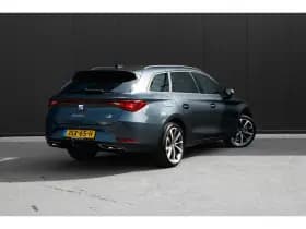 SEAT Leon Sportstourer thumbnail 2