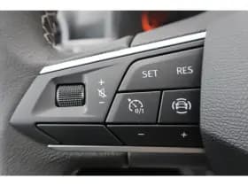 SEAT Arona thumbnail 16