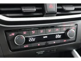 SEAT Arona thumbnail 23