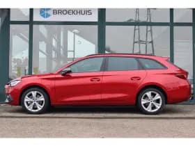 SEAT Leon Sportstourer thumbnail 2