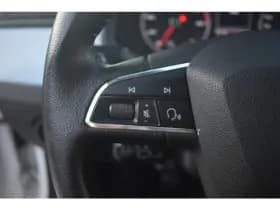 SEAT Arona thumbnail 18