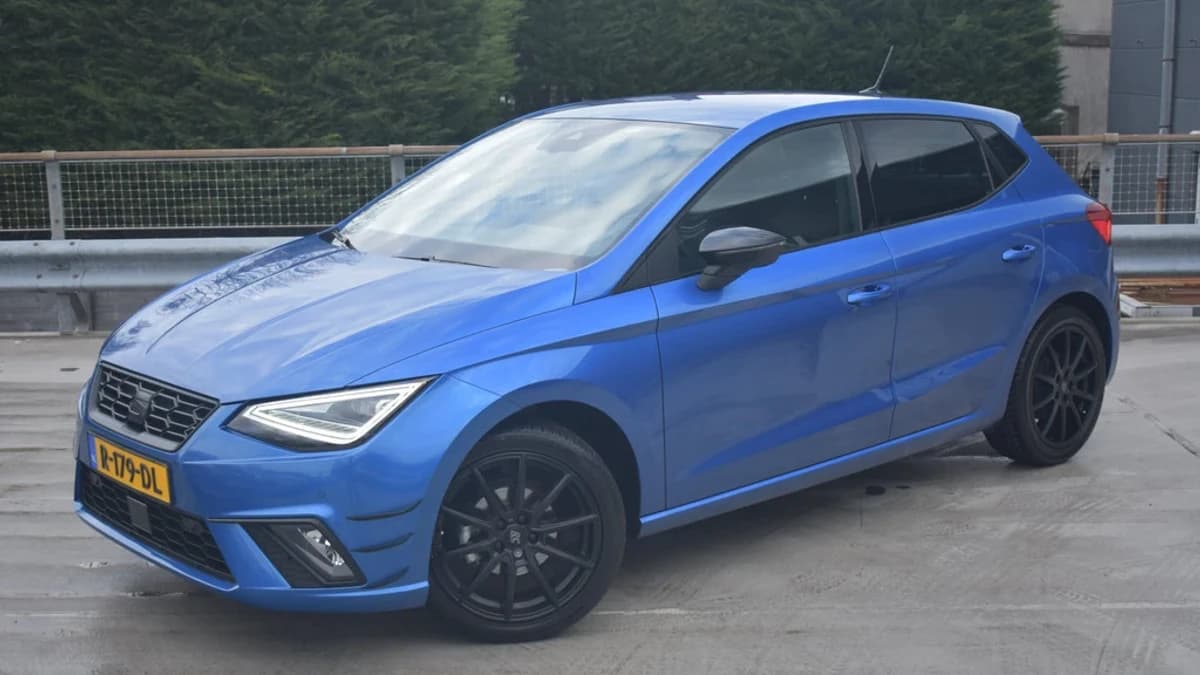 SEAT Ibiza — foto 1