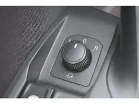 SEAT Arona thumbnail 12
