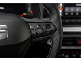 SEAT Arona thumbnail 18