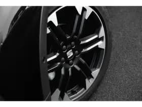 SEAT Arona thumbnail 9