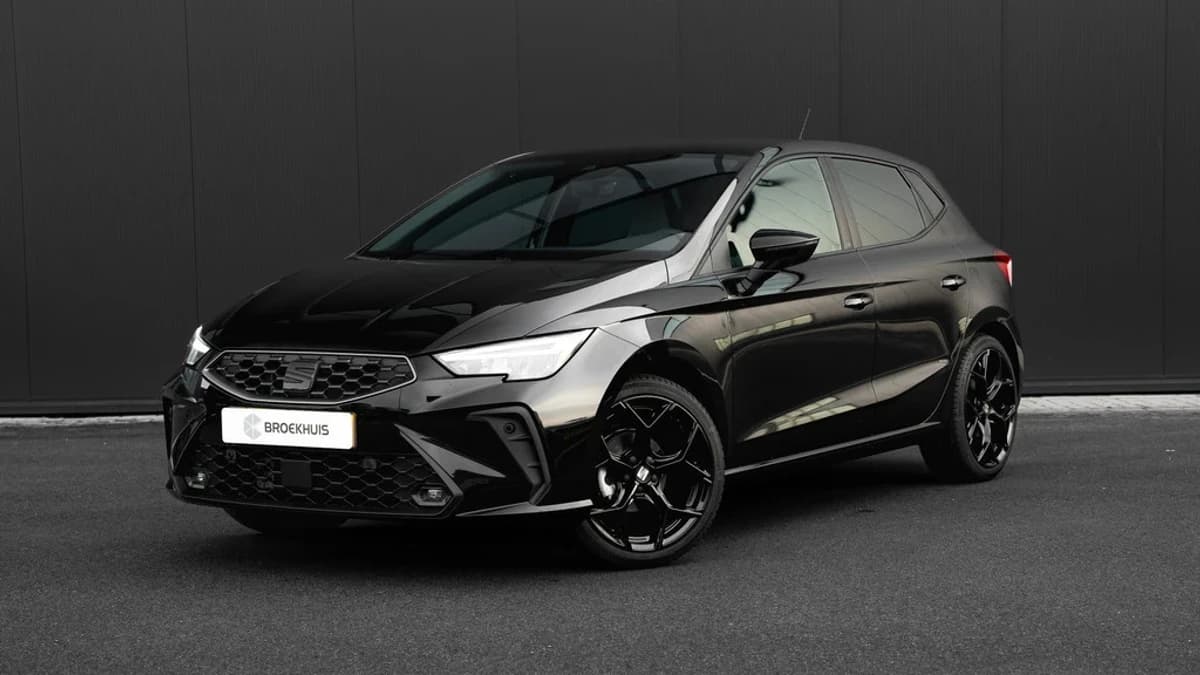 SEAT Ibiza — foto 1