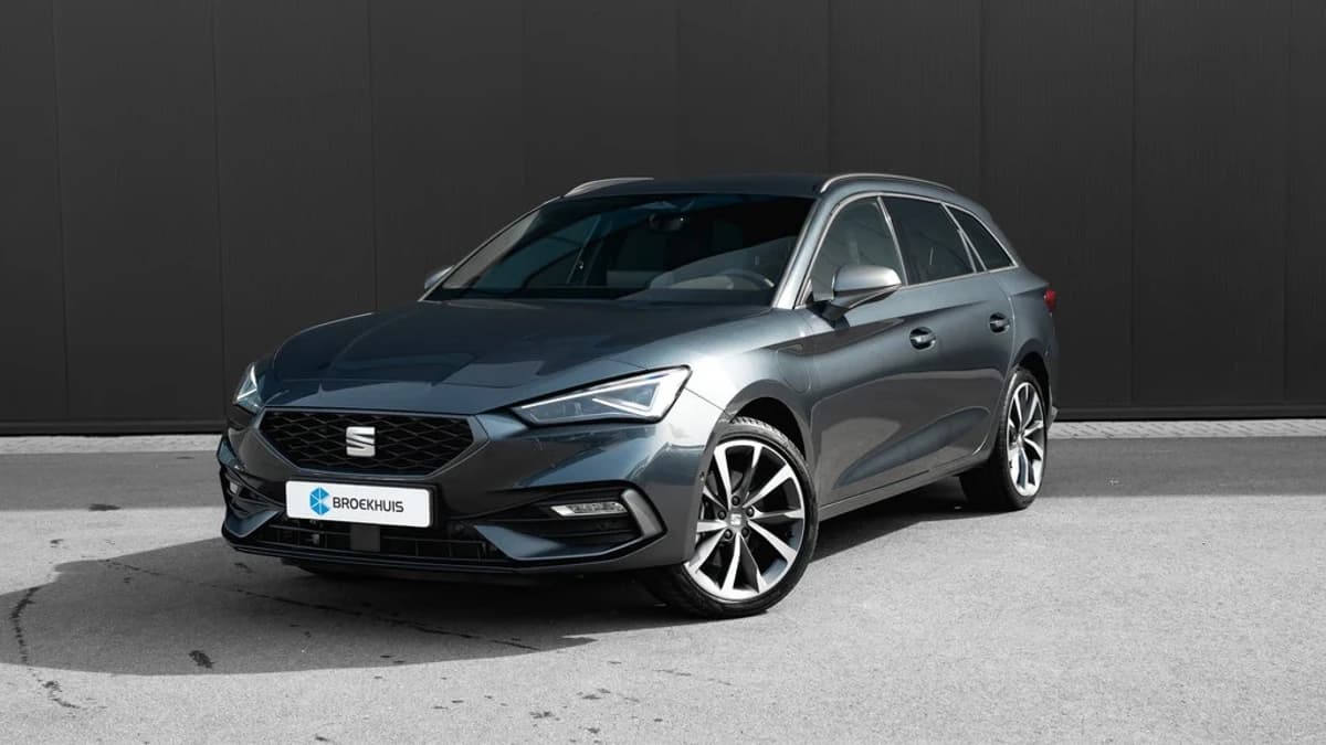 SEAT Leon Sportstourer — foto 1