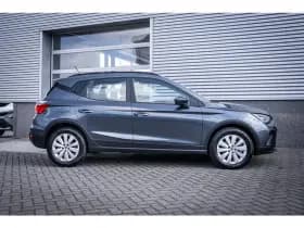 SEAT Arona thumbnail 11