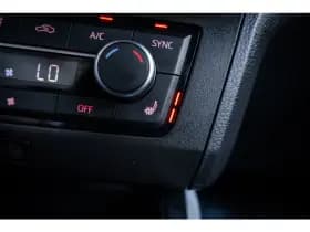 SEAT Arona thumbnail 25