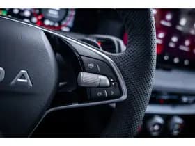 Škoda Superb thumbnail 45