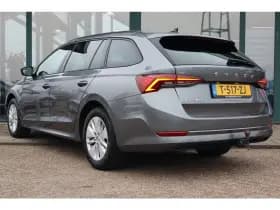 Škoda Octavia thumbnail 3
