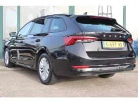 Škoda Octavia thumbnail 3