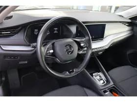 Škoda Octavia thumbnail 4