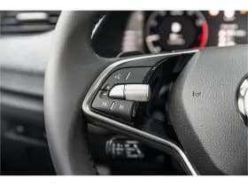 Škoda Octavia thumbnail 12