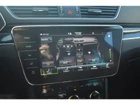 Škoda Superb thumbnail 38