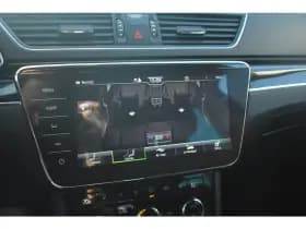 Škoda Superb thumbnail 39