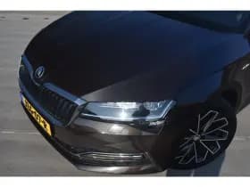 Škoda Superb thumbnail 6