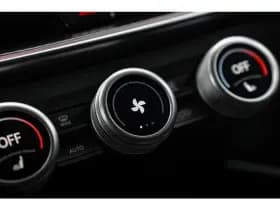 Škoda Superb thumbnail 31