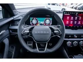 Škoda Superb thumbnail 43