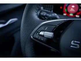 Škoda Superb thumbnail 18