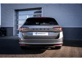 Škoda Superb thumbnail 13