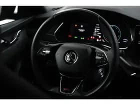 Škoda Octavia thumbnail 10