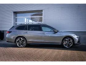 Škoda Superb thumbnail 15