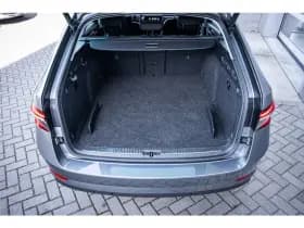 Škoda Superb thumbnail 12