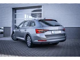 Škoda Superb thumbnail 13