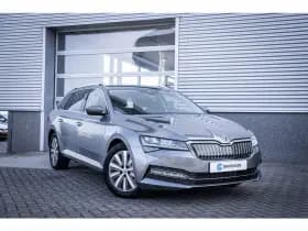 Škoda Superb thumbnail 5