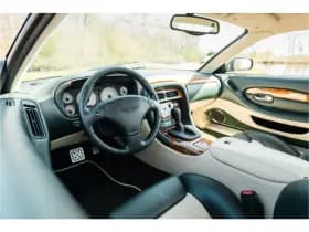 Aston Martin DB7 thumbnail 11