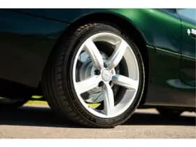 Aston Martin DB7 thumbnail 33