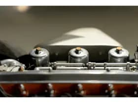 Jaguar E-Type thumbnail 22