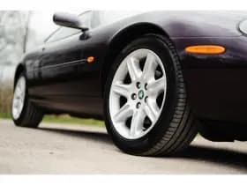Jaguar XK8 thumbnail 25