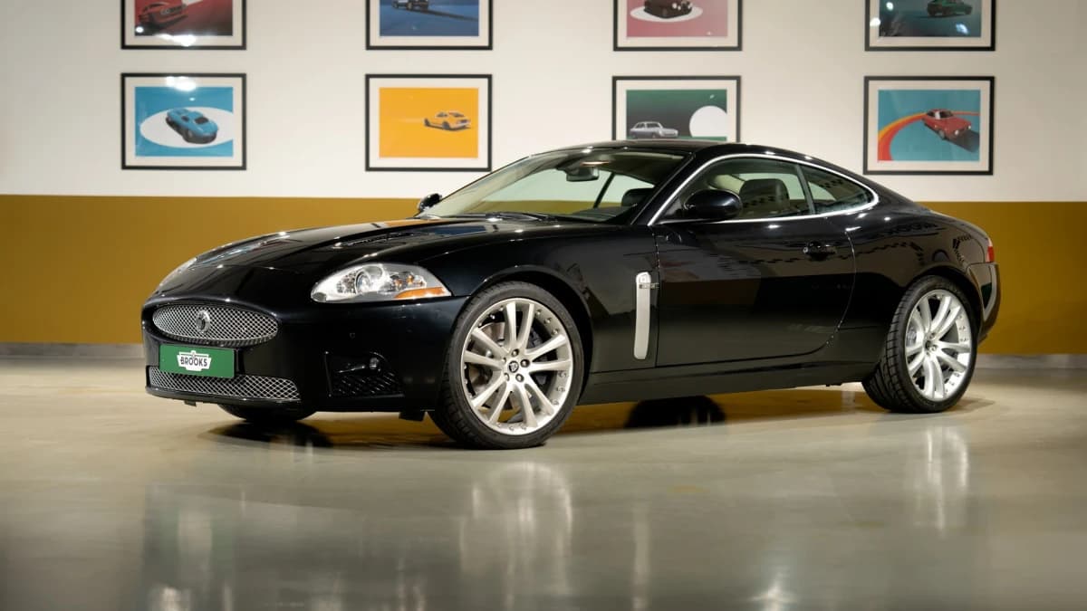 Jaguar XKR — foto 1
