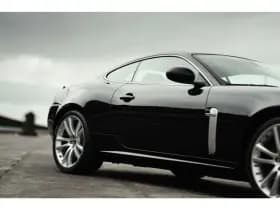 Jaguar XKR thumbnail 11