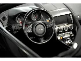 Jaguar F-Type thumbnail 40