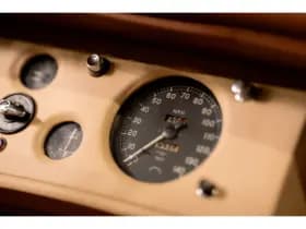 Jaguar XK thumbnail 23