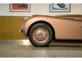 Jaguar XK thumbnail 6