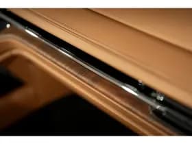 Aston Martin DB12 Volante thumbnail 26