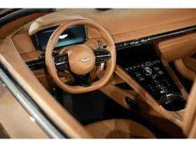 Aston Martin DB12 Volante thumbnail 28
