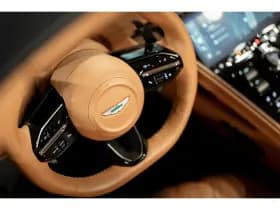Aston Martin DB12 Volante thumbnail 30