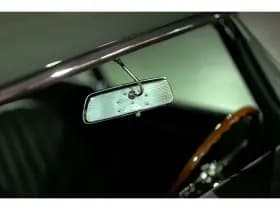 Jaguar E-Type thumbnail 33