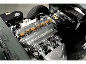 Jaguar E-Type thumbnail 44