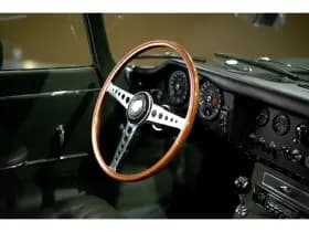 Jaguar E-Type thumbnail 75