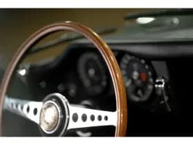Jaguar E-Type thumbnail 79