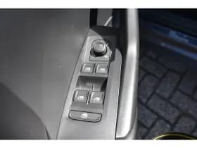 Volkswagen T-Cross thumbnail 10