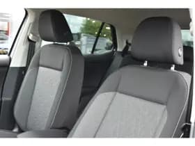 Volkswagen T-Cross thumbnail 6