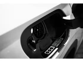 Volkswagen ID.4 thumbnail 33